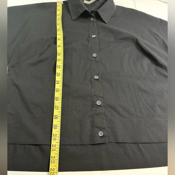 D. Exterior Made in Italy Black Ruffle Belted Poplin Top, Size Small - Picture 10 of 13